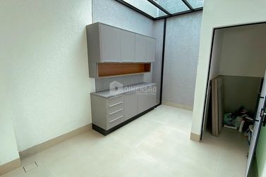 Casa &agrave; venda - 250m&sup2; - Condom&iacute;nio Mont Blanc