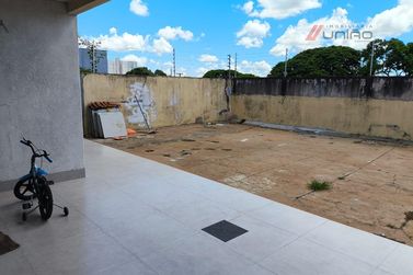 Casa &agrave; venda - 160m&sup2; - Parque San Remo