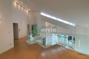 Sobrado &agrave; venda - 439m&sup2; - Zona I-A