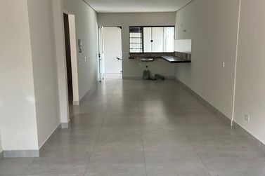 Sobrado &agrave; venda - 247m&sup2; - Zona V