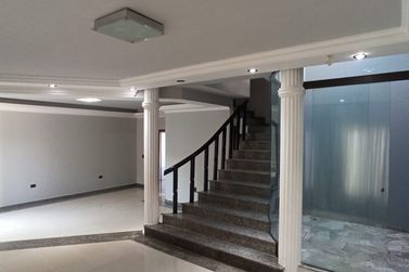 Sobrado &agrave; venda - 376m&sup2; - Zona I