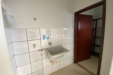 Casa &agrave; venda - 131m&sup2; - Jardim Primavera