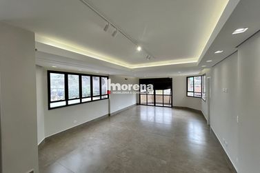 Apartamento &agrave; venda - 231m&sup2; - Zona I