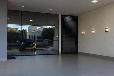Casa &agrave; venda - 325m&sup2; - Condom&iacute;nio Central Park