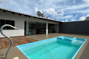 Casa &agrave; venda - 360m&sup2; - Jardim Indai&aacute;