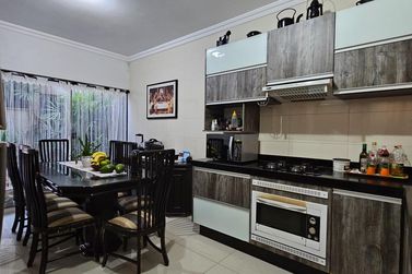 Casa &agrave; venda - 150m&sup2; - Parque Bandeirantes
