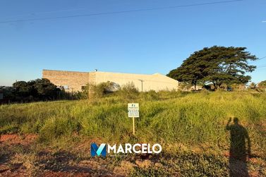 Terreno &agrave; venda - 152m&sup2; - Parque Lago Azul