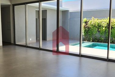 Casa &agrave; venda - 247m&sup2; - Parque Residencial Interlagos