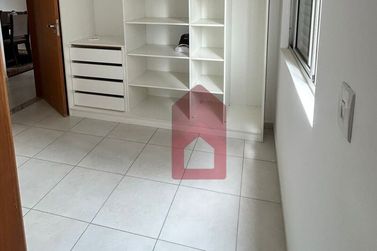 Apartamento &agrave; venda - 65m&sup2; - Zona II