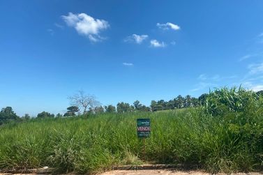 Terreno &agrave; venda - 256m&sup2; - Jardim Imp&eacute;rio do Sol