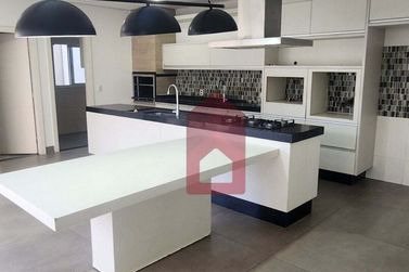 Casa &agrave; venda - 252m&sup2; - Jardim Am&eacute;rica