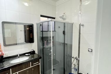 Casa &agrave; venda - 224m&sup2; - Jardim Birig&uuml;i