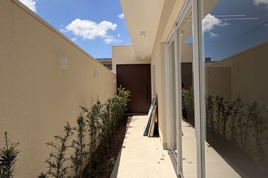 Casa &agrave; venda - 155m&sup2; - Paysage Essenza Condom&iacute;nio