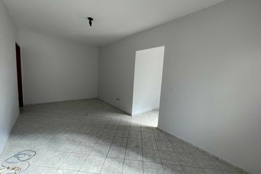 Casa para alugar - Jardim Tamoio
