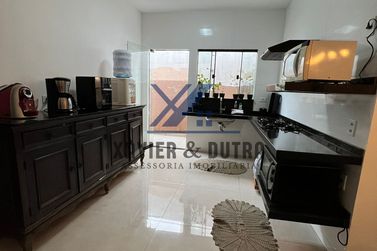 Casa &agrave; venda - 205m&sup2; - Zona V