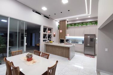 Casa &agrave; venda - 140m&sup2; - Jardim Arax&aacute;