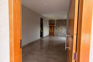 Casa &agrave; venda - 132m&sup2; - Jardim Azal&eacute;ia