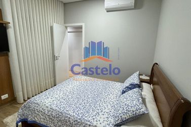 Casa &agrave; venda - 260m&sup2; - ZONA VII