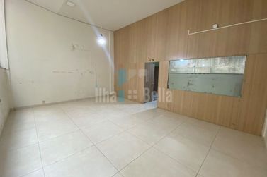 Sal&atilde;o Comercial para alugar - Zona II