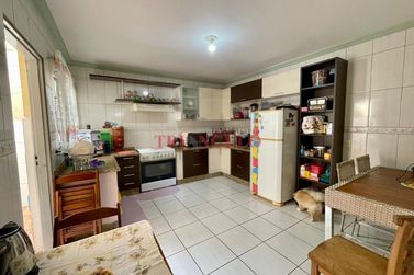 Sobrado &agrave; venda - 123m&sup2; - ZONA V