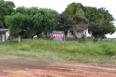 Terreno &agrave; venda - 3000m&sup2; - Centro