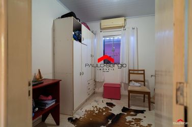 Ch&aacute;cara &agrave; venda - Br 323