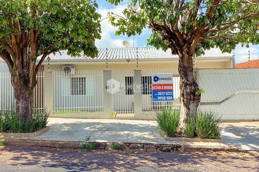 Casa &agrave; venda - 216m&sup2; - Jardim Belvedere