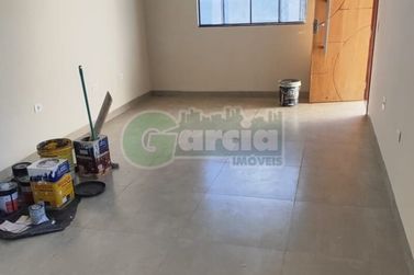 Casa &agrave; venda - 130m&sup2; - Jardim Aeroporto II