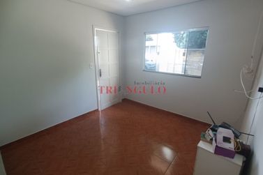 Casa &agrave; venda - 70m&sup2; - ZONA VI