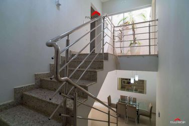 Sobrado &agrave; venda - 225m&sup2; - Jardim Petr&oacute;polis