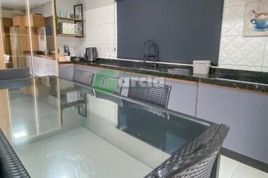 Ch&aacute;cara &agrave; venda - 25m&sup2; - -