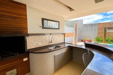 Sobrado &agrave; venda - 410m&sup2; - Jardim Vila Romana