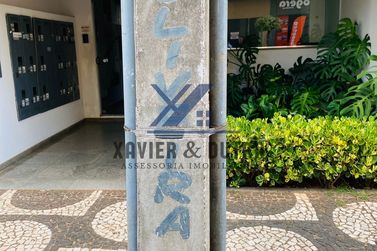 Apartamento para alugar - 80m&sup2; - Zona III - Edif&iacute;cio California