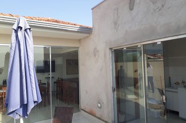 Casa &agrave; venda - 121m&sup2; - Jardim Vila Rica