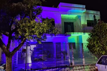 Sobrado &agrave; venda - 310m&sup2; - PRA&Ccedil;A CENTRAL DOURADINA PR