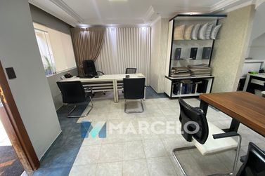 Sal&atilde;o Comercial &agrave; venda - Zona I
