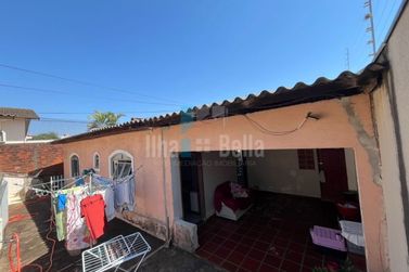 Casa &agrave; venda - Zona I