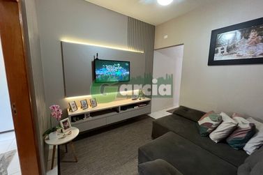 Casa &agrave; venda - 105m&sup2; - Jardim It&aacute;lia