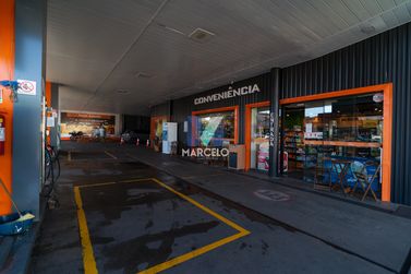 Sal&atilde;o Comercial &agrave; venda - 1470m&sup2; - Zona I