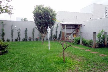Casa &agrave; venda - 268m&sup2; - JARDIM FLAMBOYANT