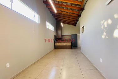 Casa &agrave; venda - 115m&sup2; - JARDIM NOVO MILENIO