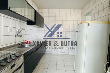 Apartamento &agrave; venda - 80m&sup2; - Zona III - Edif&iacute;cio California