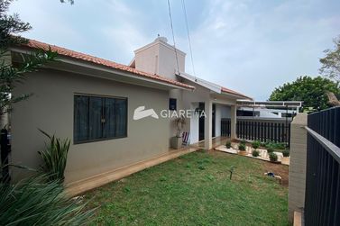 Casa &agrave; venda - 140m&sup2; - CENTRO