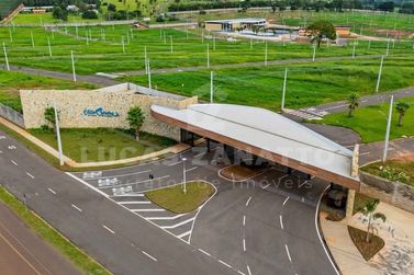 Terreno &agrave; venda - 280m&sup2; - Villa Serena Resort