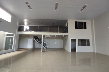 Sala Comercial &agrave; venda - 345m&sup2; - CENTRO