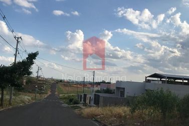 Terreno &agrave; venda - 136m&sup2; - Jardim Imp&eacute;rio do Sol