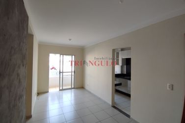 Apartamento para alugar - 61m&sup2; - PARQUE PORTUGAL