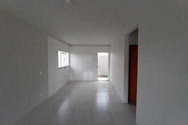 Casa &agrave; venda - 70m&sup2; - JARDIM AEROPORTO II