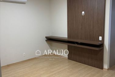 Casa &agrave; venda - 218m&sup2; - Condom&iacute;nio Residencial Portal das &Aacute;guas