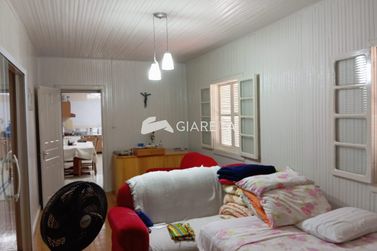 Casa &agrave; venda - 210m&sup2; - CENTRO
